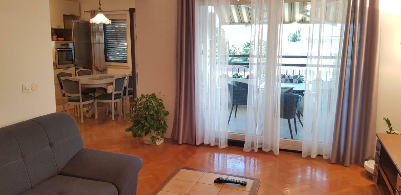 Apartman "Lara" Ploce  Exterior photo